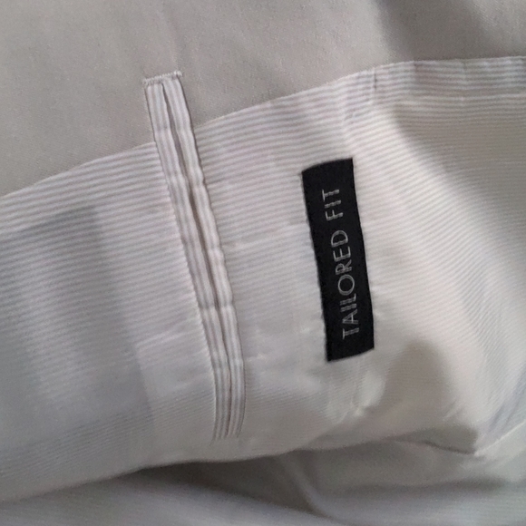 Jos.A.Bank Tailored Fit Suit - Picture 5 of 8